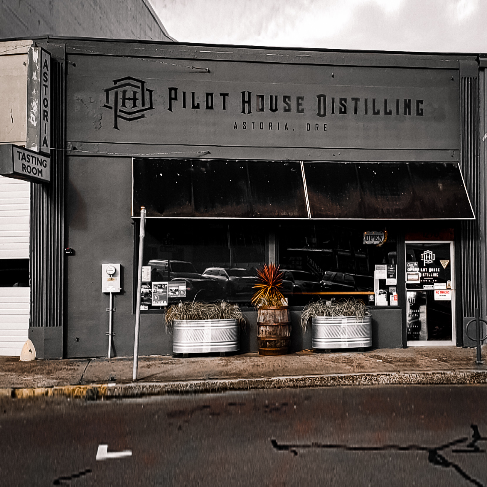 Pilot House Distillery tasting room front of building