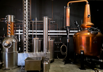 Hinterhaus Distilling Expands Production With New 2,000-Liter Copper Pot Still