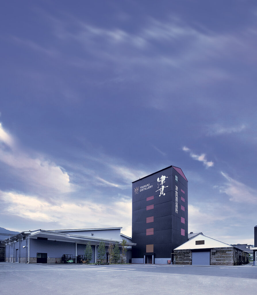 Tsunuki Distillery was one of the Japanese distillers contributing to this blend